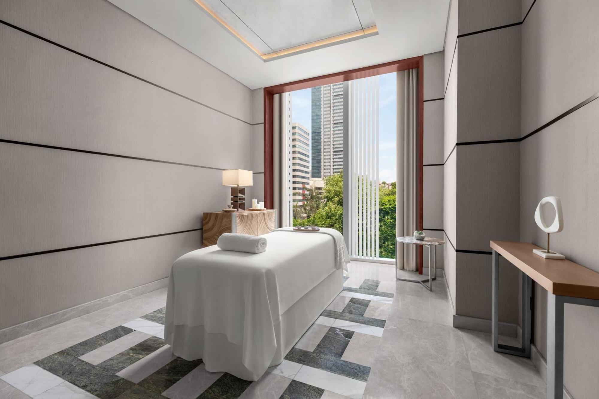 The Westin Manila Hotel Pasig City Kültér fotó